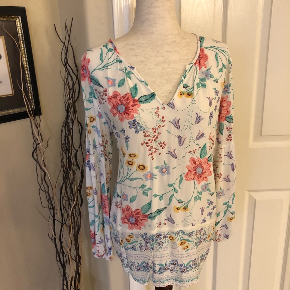 Old Navy Cream Floral Blouse Sz L